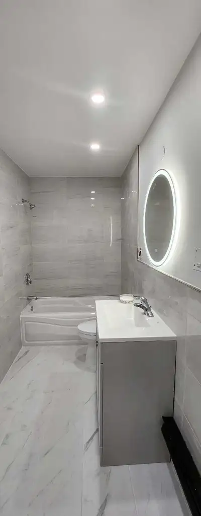1 Chambre & 1 SDB | Ahunstic | Proche STM