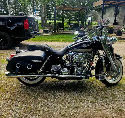 2007 Harley Davidson Road King as is low mileage 16421