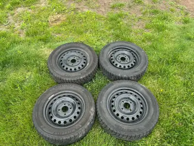 Selling 4 Michelin X-Ice Snow studless winter tires on rims, size 195/65 R15. Tires are in great sha...
