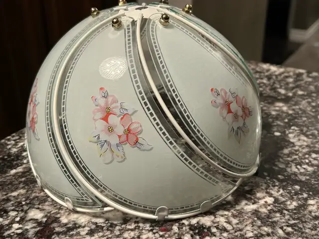 Lamp Shade Table Top in Indoor Lighting & Fans in Sudbury - Image 3