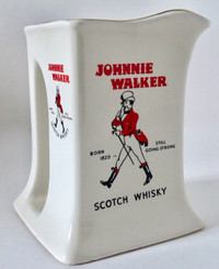 Vintage 1970. Collection. Pot à eau Johnnie Walker Scotch Whisky