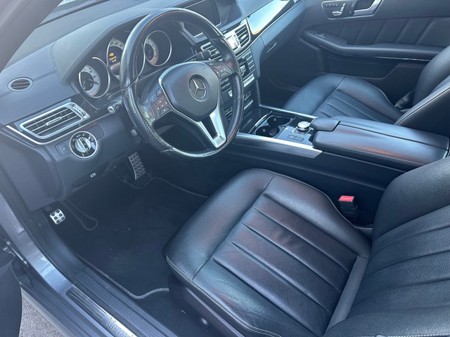 Mercedes-Benz E400 4MATIC — photo 5