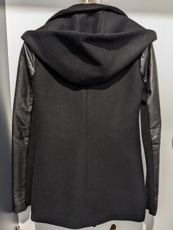 Authentic Mackage Jacket in Women's - Tops & Outerwear in City of Toronto - Image 2