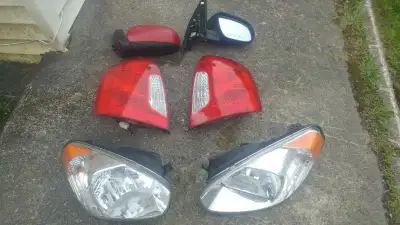 Front headlights, rear taillights, side mirrors [power]