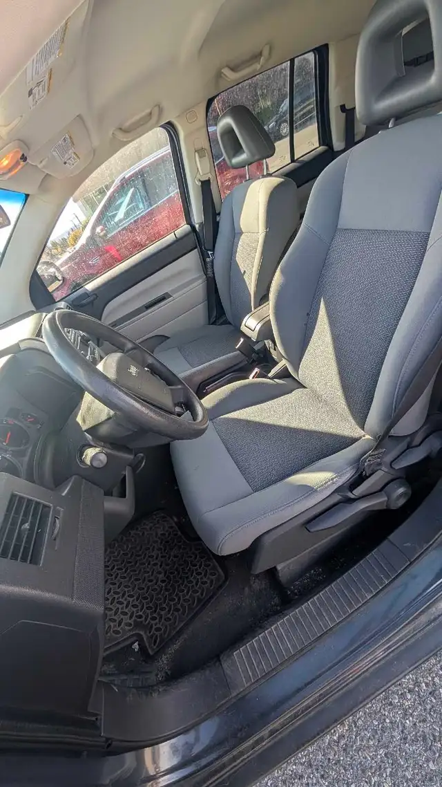 2007 Jeep Compass -READ DESCRIPTION 596434129719152648