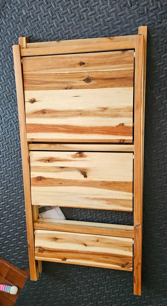 Solid wood acacia foldable shelving unit - brand new in Bookcases & Shelving Units in City of Toronto - Image 7