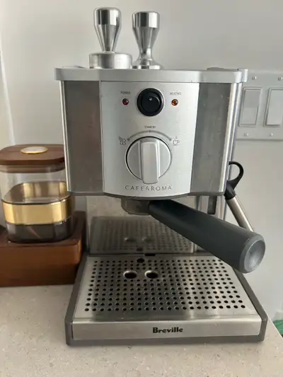 Works perfectly . Comes with single and double shot