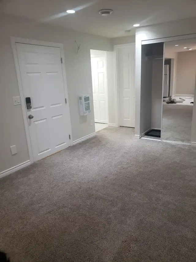 2 bedroom basement suit For rent