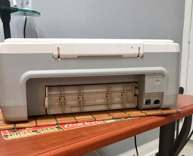 HP Deskjet F340 All-in-One Printer/Scanner/Copier in Printers, Scanners & Fax in Leamington - Image 4