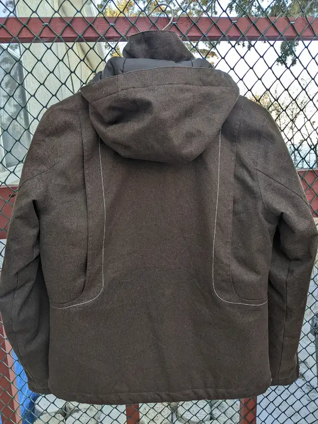 Orage winter jacket - Women's M in Women's - Tops & Outerwear in Calgary - Image 4