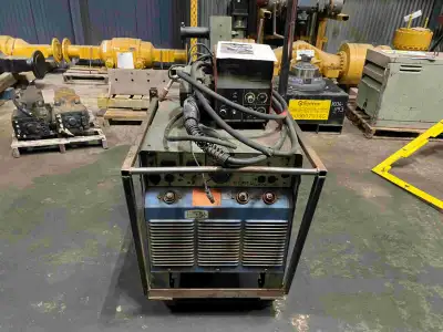 Miller MP-65E welding machine. Serial No. JA388789 Constant Potential DC Arc PRIMARY Volts 230/460/5...