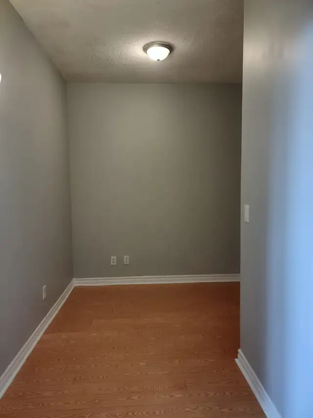 Room for Rent in Mississauga City Center in Short Term Rentals in Mississauga / Peel Region - Image 2