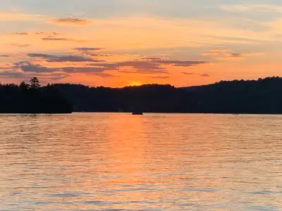 Chalet cosy au bord du lac –Hiver & Printemps ❄️, View more