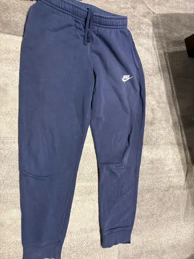 navy Nike M sweatpants, View more