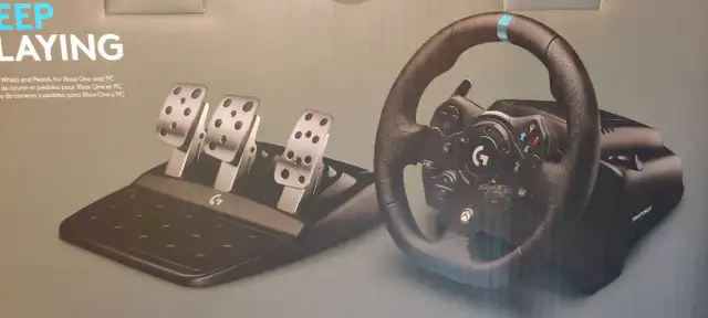 Logitech G923 Volant et pédales, Xbox Series X|S, Xbox One, PC in Xbox Series X & S in Longueuil / South Shore - Image 2