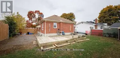 Brick Bungalow with In-Law Suite – South Central Peterborough Solid 2+2 bed home with great income o...