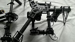 NEW CineStar MOVI Free Fly Brushless Gimbal hand held & copter in General Electronics in Mississauga / Peel Region - Image 2