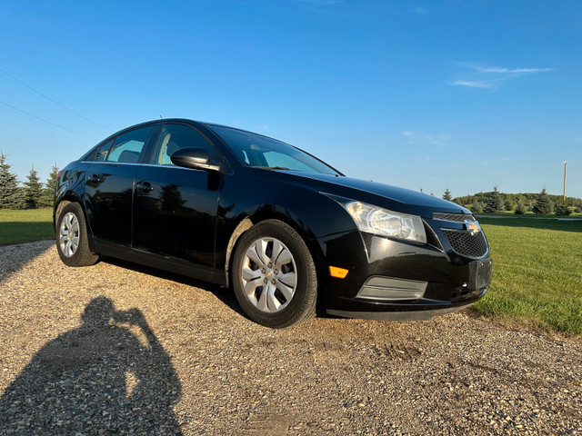 2012 Chev Cruze in Cars & Trucks in Brandon - Image 2