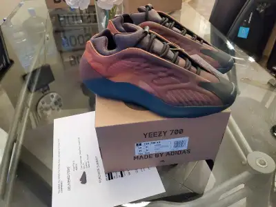 Yeezy boost COPPER FADE, View more