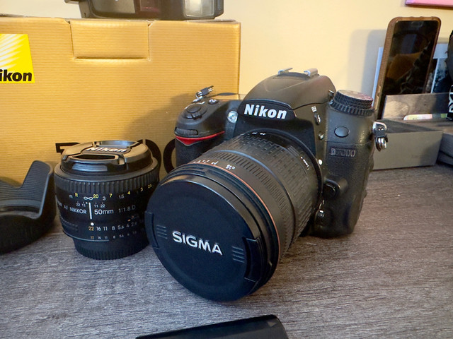 Nikon D7000 with many extras (18k actuations) in Cameras & Camcorders in Saint John - Image 4
