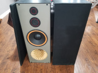 For sale.... Black tall speakers