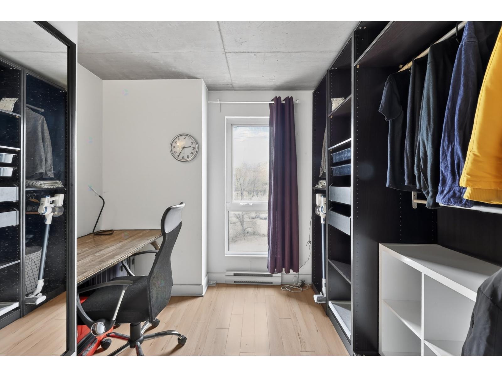 3 1/2 meublé / fully furnished — photo 2