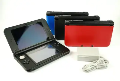 Nintendo 3DS XL Regular Original ( Not New Model ) - 9/10 Black Blue Red 128GB M0DDED Custom Firmwar...
