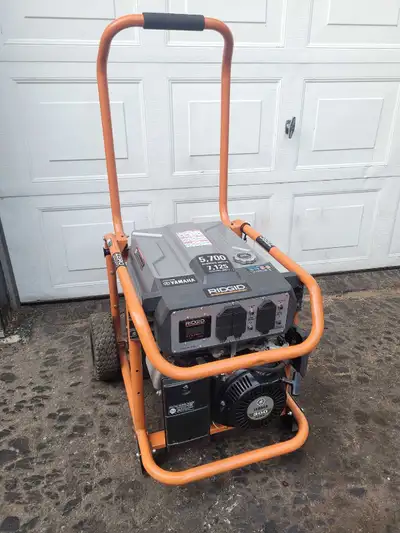Ridgid 5700w generator. Yamaha 300cc engine with new oil. Less than 3 hours on the machine. Starts e...