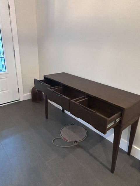 Entry/Hall Table581933638081597442