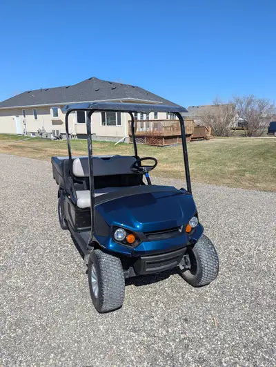 2021 Cushman Hauler 72 Volt electric cart, not a golf cart. Manual dump box. Strong batteries. $7,90...