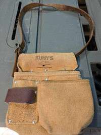 Kuny's drywaller or carpenters' pouch and belt (Salmon Arm)