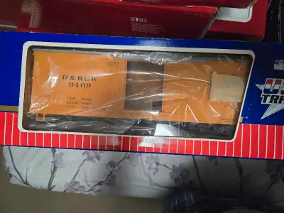 USA trains g scale box cars , View more
