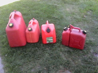 Various gas cans, various prices
