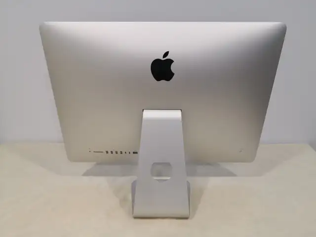 iMac 21.5" Late 2013 - $79063838168108547121