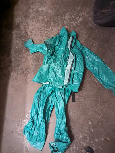 Rain jacket and bib FR, View more