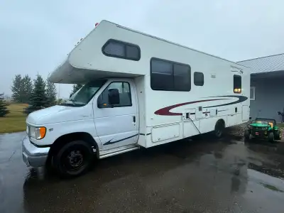 2003 Gulf Stream Independence Class C Motorhome Gas 2003 Ford Triton F-450 Sleeps 8 SK safety in 202...