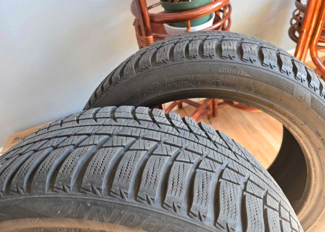 Pneus d'hiver/Winter Tires 235/45R18 dans Pneus et jantes  à Ville de Montréal - Image 2