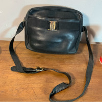 Salvadore ferragamo vintage leather shoulder bag