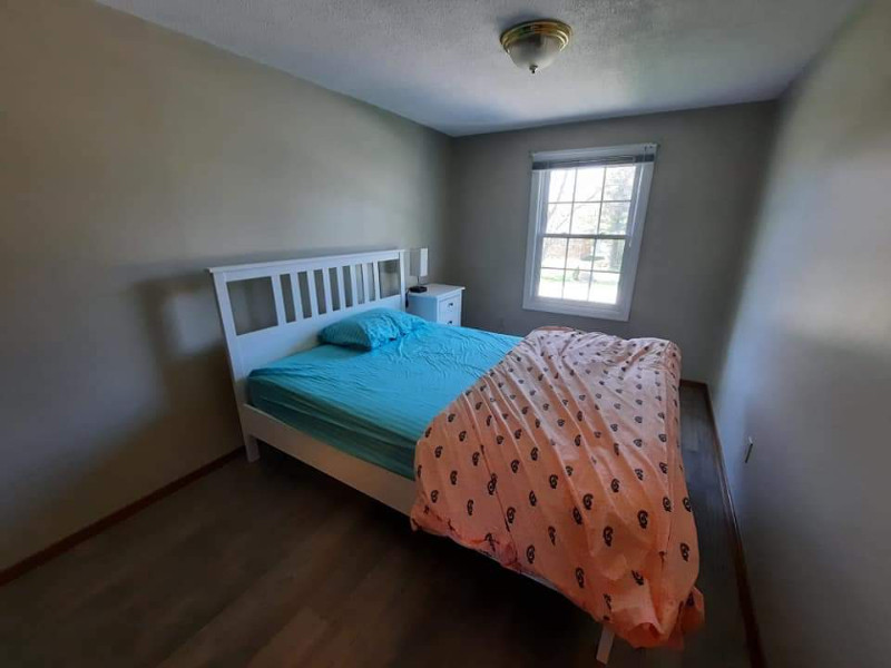 Rooms for rent Bruce Power, Kincardine Room Rentals & Roommates