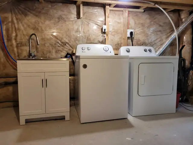 Beautiful Walkout Basement Apartment For Rent In Keswick in Long Term Rentals in Markham / York Region - Image 10