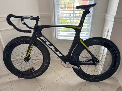 Fuji Track Elite full carbon ultegra , View more