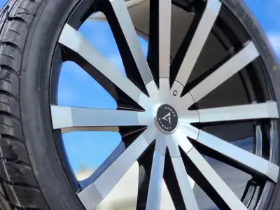 New ARMED WHEELS OUTLAW 22x9.5 6x135 6x139.7 ET:+25 Gloss black Machined CB:87.1 $ 1550 plus hst per...