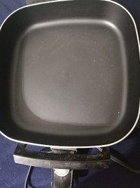 ELECTRIC NON STICK DEEP PAN WITH LID