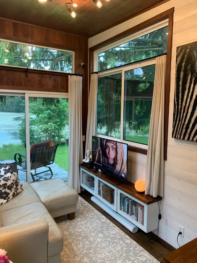 Tiny Home for Sale/Lease in Other in City of Toronto - Image 4