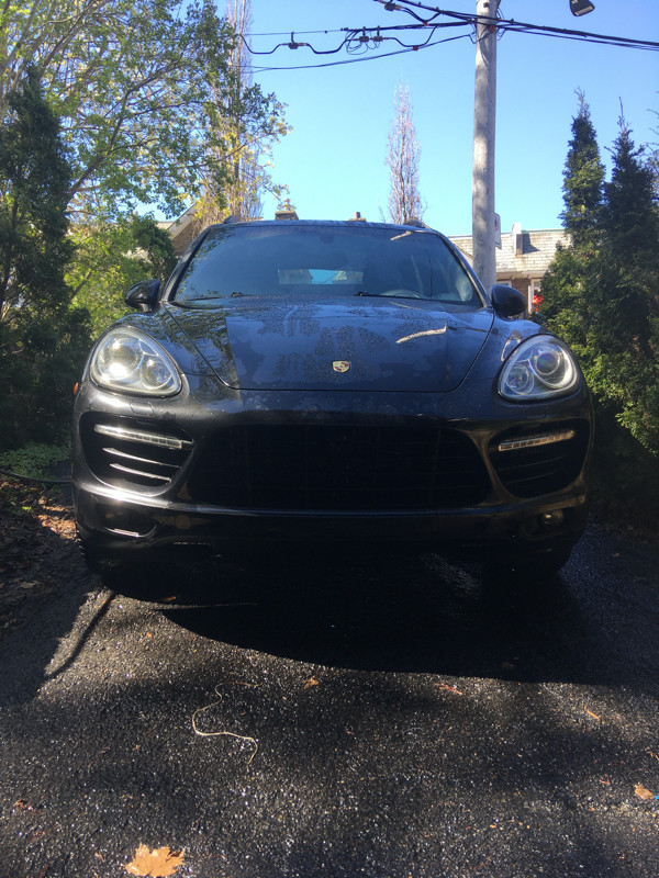 porsche cayenne turbo dans Autos et camions  à Ville de Montréal - Image 2