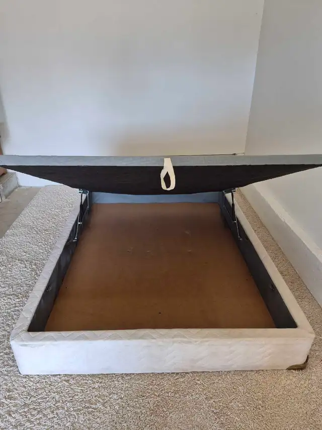 FREE DELIVERY Queen Size Bedframe with Hideaway Storage / Bed in Beds & Mattresses in Vancouver - Image 9