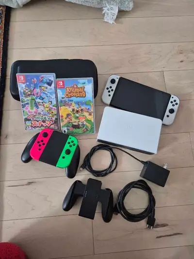 Excellent condition. No joycon drift on any of the joycons, everything fully functional. Comes with...