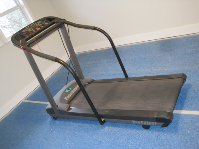 Treadmill-PaceMaster ProSelect $50 in Exercise Equipment in Vernon - Image 3