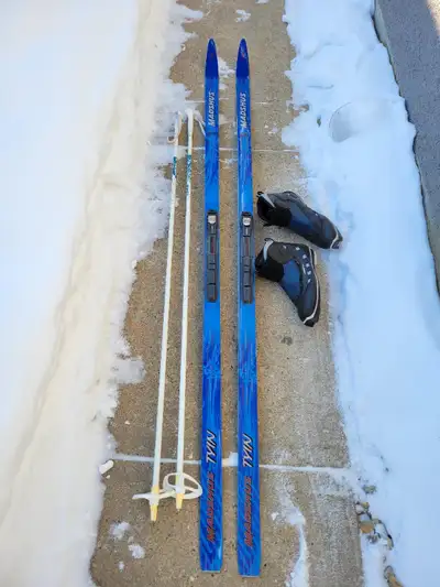 Madshus 210cm Cross country skis Karhu size 9 boots Poles 155cm, View more