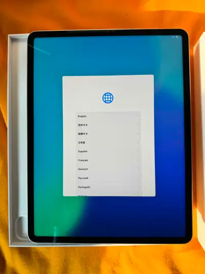 -mint condition -2022 M2, 128GB, 12.9” -6th Generation -original box, charger and cord -receipt avai...